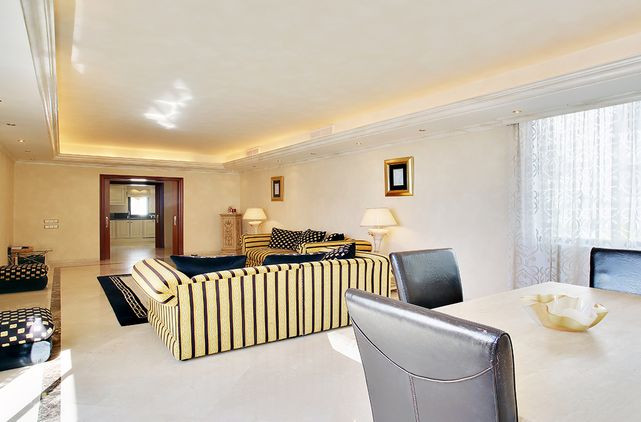 Apartment Bulding Cadiz Playa del Duque-0084