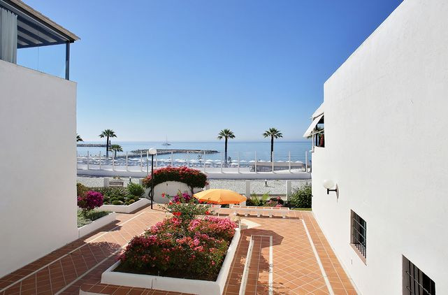 Apartamento Edf Casa Cadiz Playa del Duque-0084