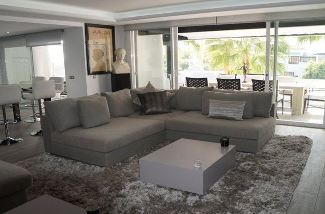 Penthouse Beach Front Spacious Luxurious Penthouse Persian Garden Marina Puente Romano Marbella-0312