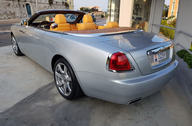 ROLLS ROYCE DAWN