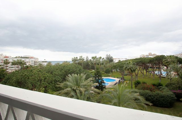 Appartement Playa del Duque Bldg Malaga-0303