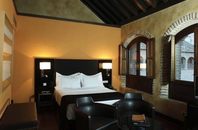 Hotel Ac Palacio De Santa Paula Hotel In Granada Center