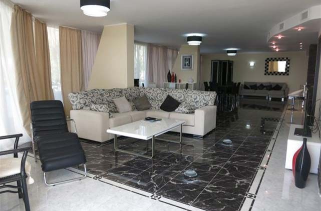 Apartment Golden Mile Oasis-0083