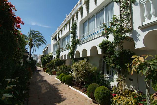Villa Oasis Senses - Golden Mile