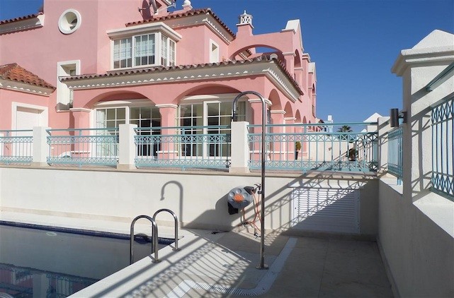 Villa TGS-0205