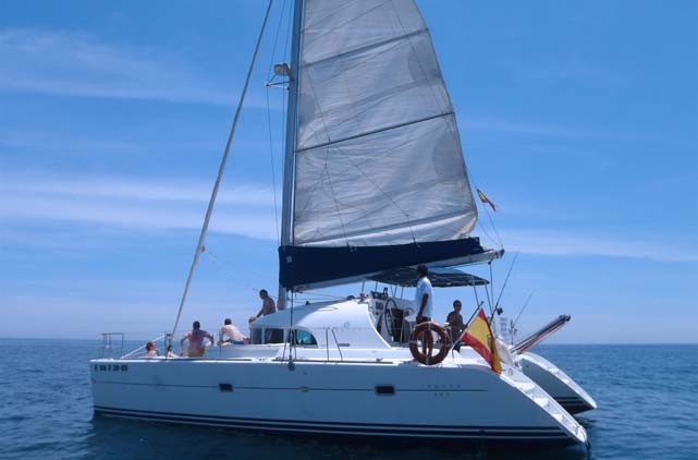 Catamaran Lagoon 380, Estepona