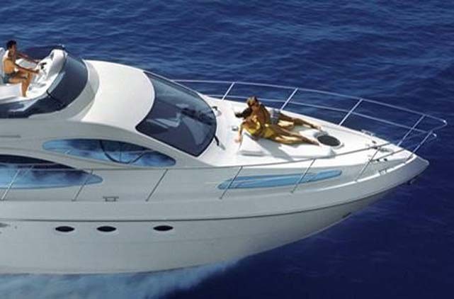 Yate Azimut 46E, Marbella