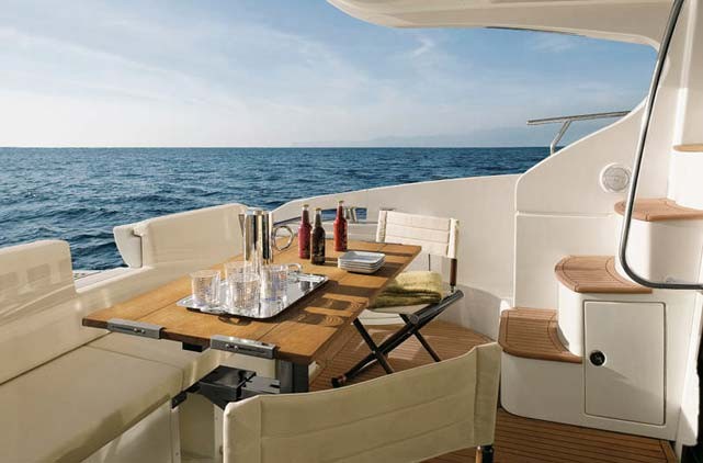 Yacht Azimut 43 Fly, Puerto Banus 