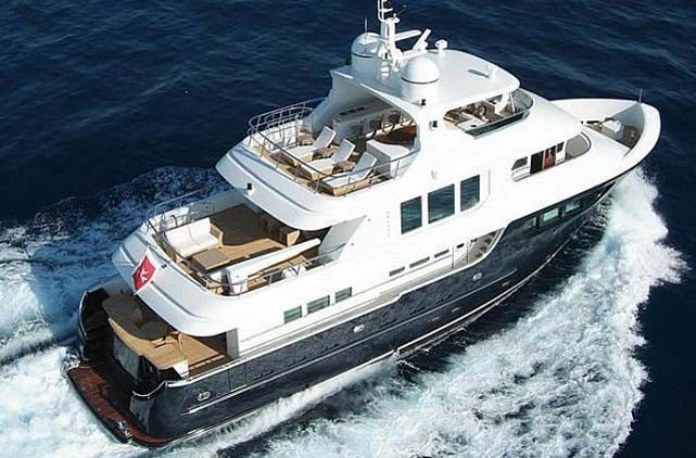 Luxury Yacht Bandido 90