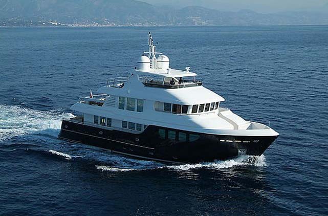 Luxury Yacht Bandido 90