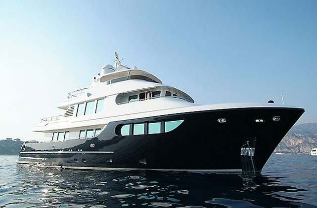 Luxury Yacht Bandido 90