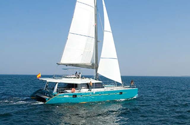 Catamaran de Luxe Sunreef 62, Puerto Banus