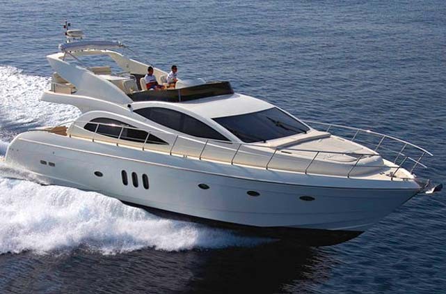 Yacht de Luxe Astondoa 62 fly